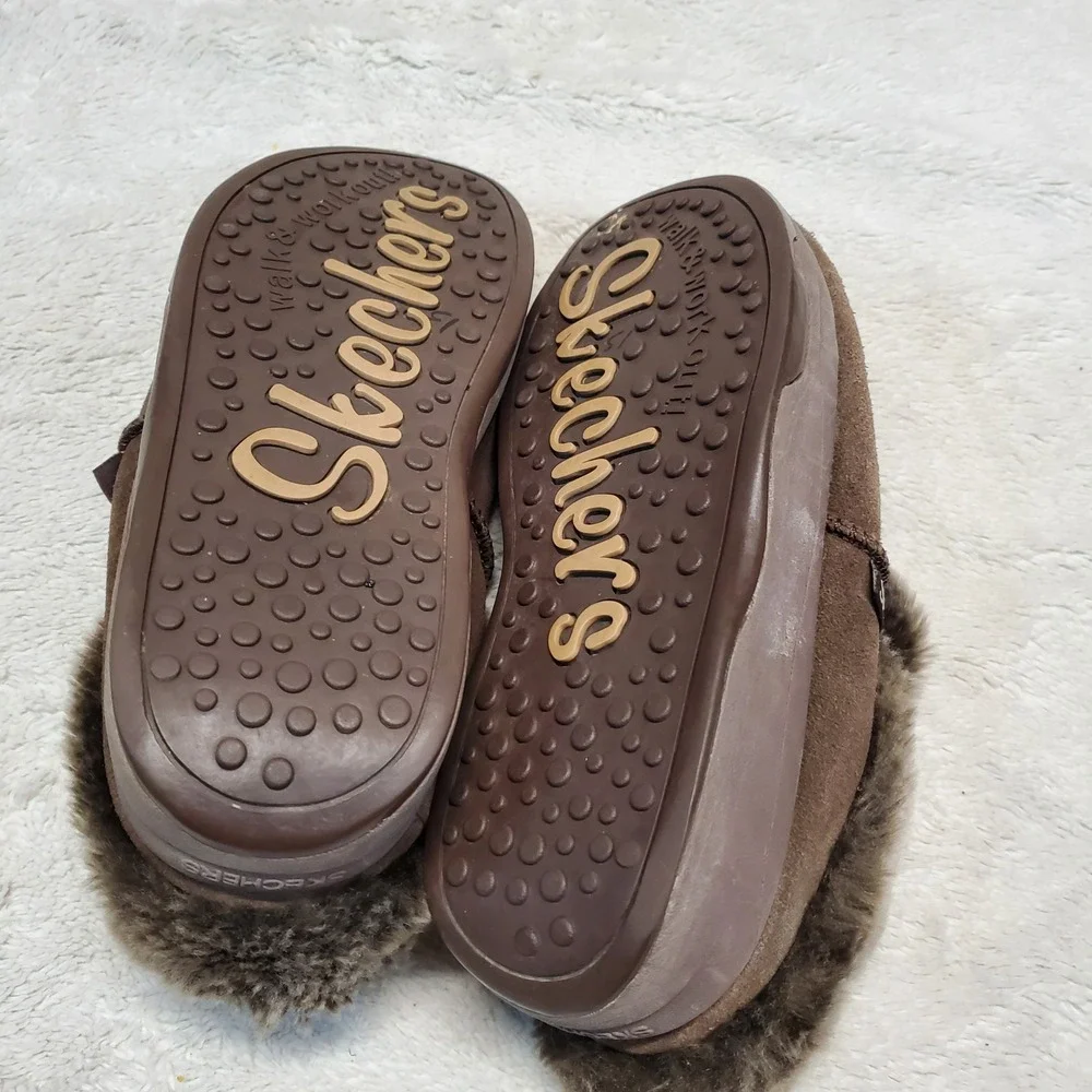 Skechers‎ Brown Fuzzy Cozy Boho Casual Shoes Clogs Women 6.5 Winter Cozy